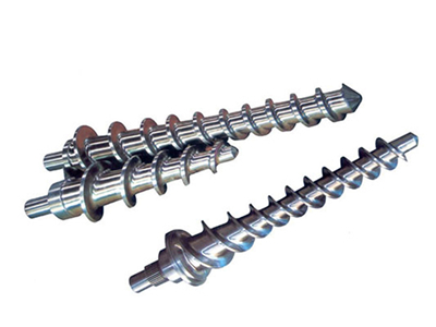 Rubber hot feed screw